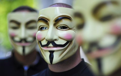 Хакеры из группировки Anonymous